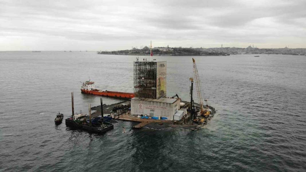 Kız Kulesi darmadağın olmuş! Son hali tartışma konusu oldu, işte restorasyonda son durum... 30